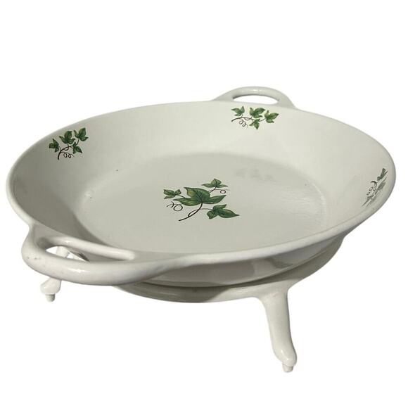 Vintage Prizer Ware Enamel Bale Dish Cast Iron Green Ivy D-11 w/ trivet - Picture 2 of 6